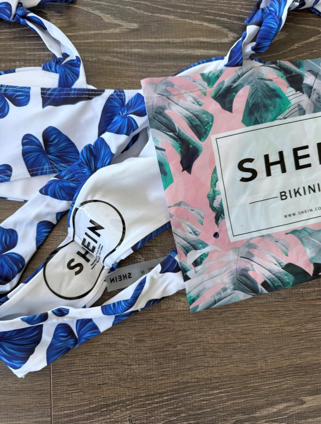 ⚽️ Brand new Bikini size medium - photo 2