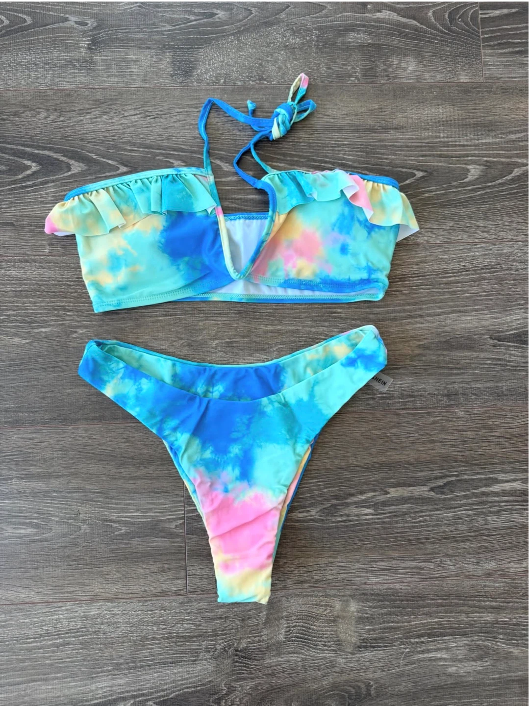 ⚽️Brand new bikini size medium