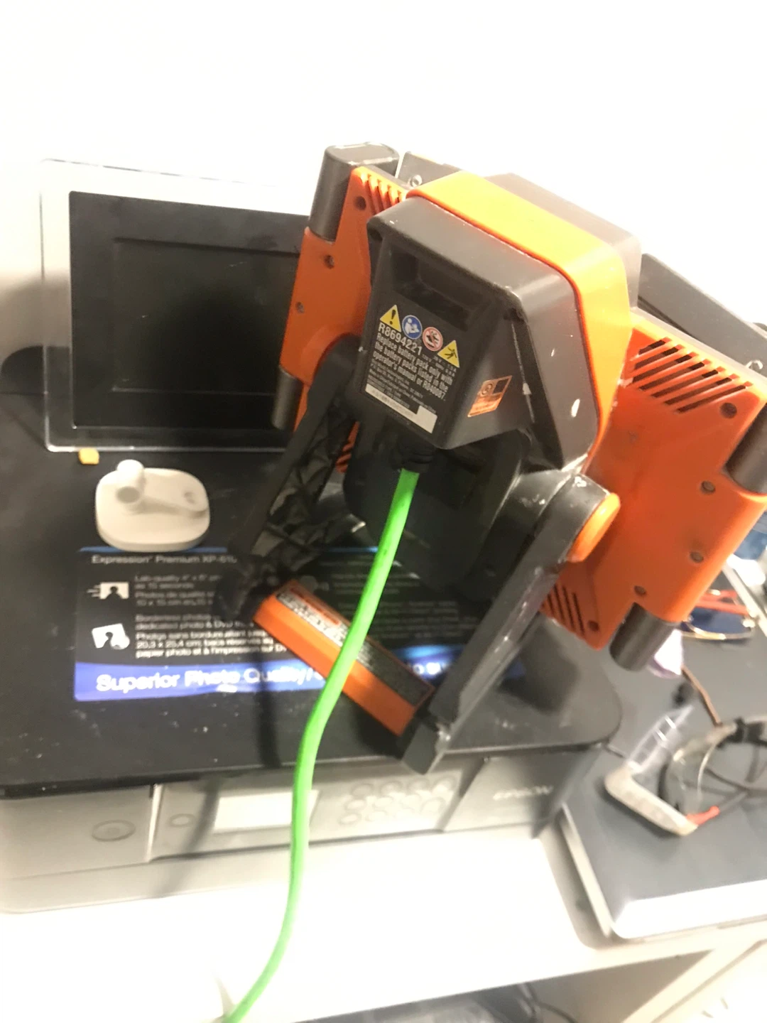 RIDGID Portable LED Work Light - photo 2