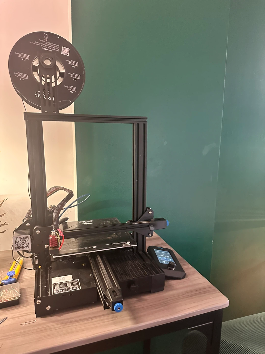 Creality Ender 3 V2 3D Printer