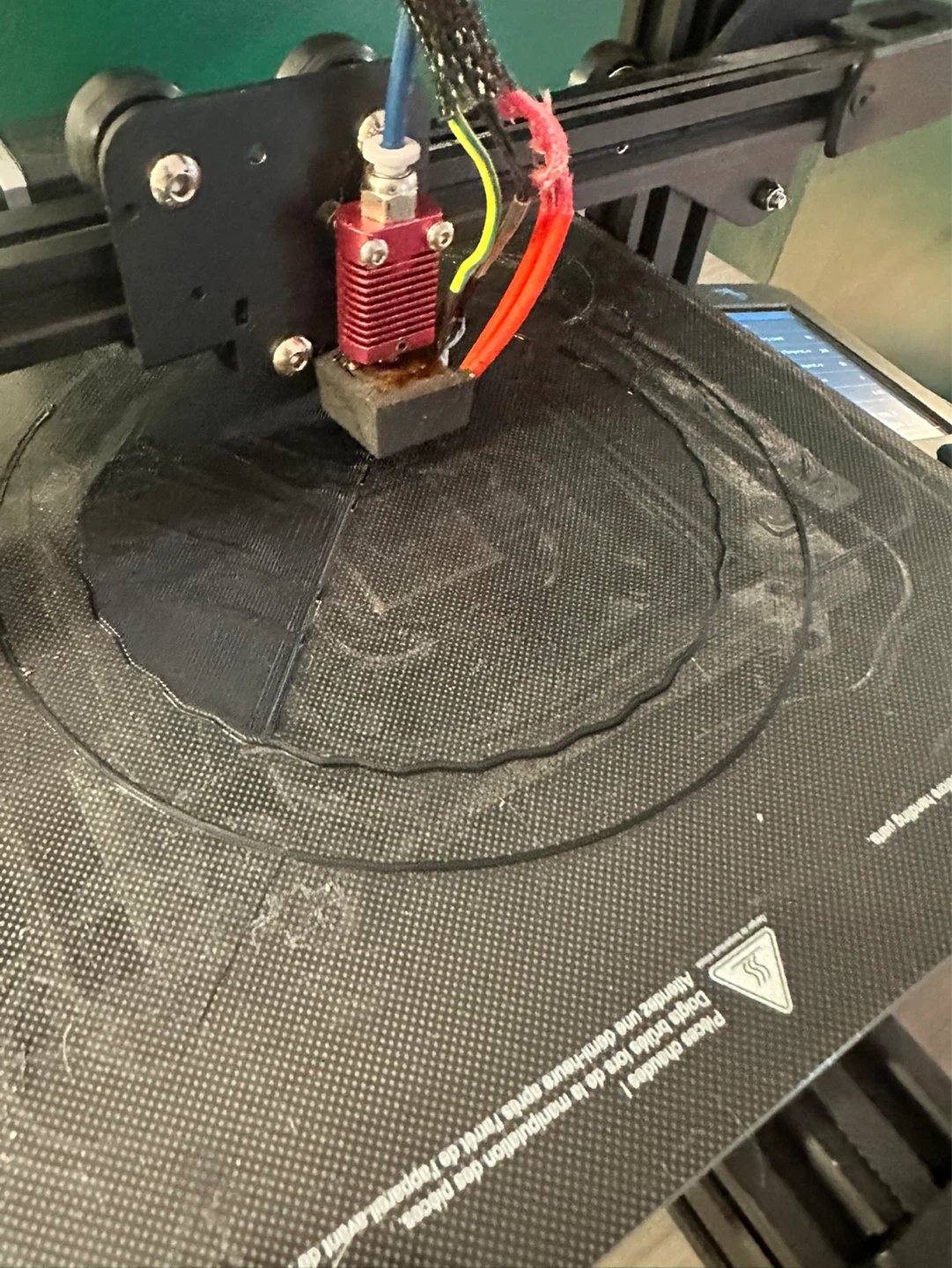 Creality Ender 3 V2 3D Printer - photo 2