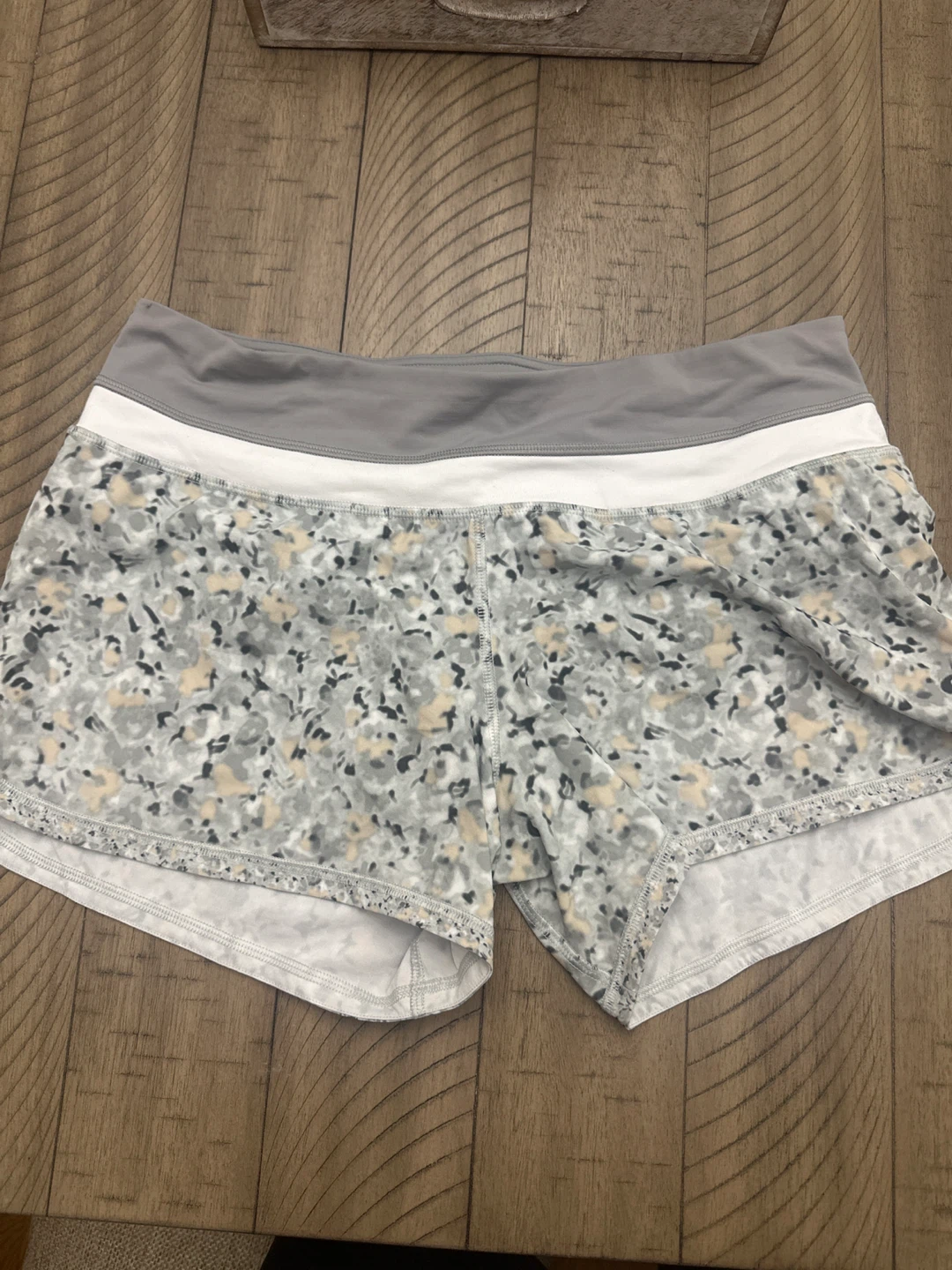 Lululemon Athletica Women's Running Shorts Size 8