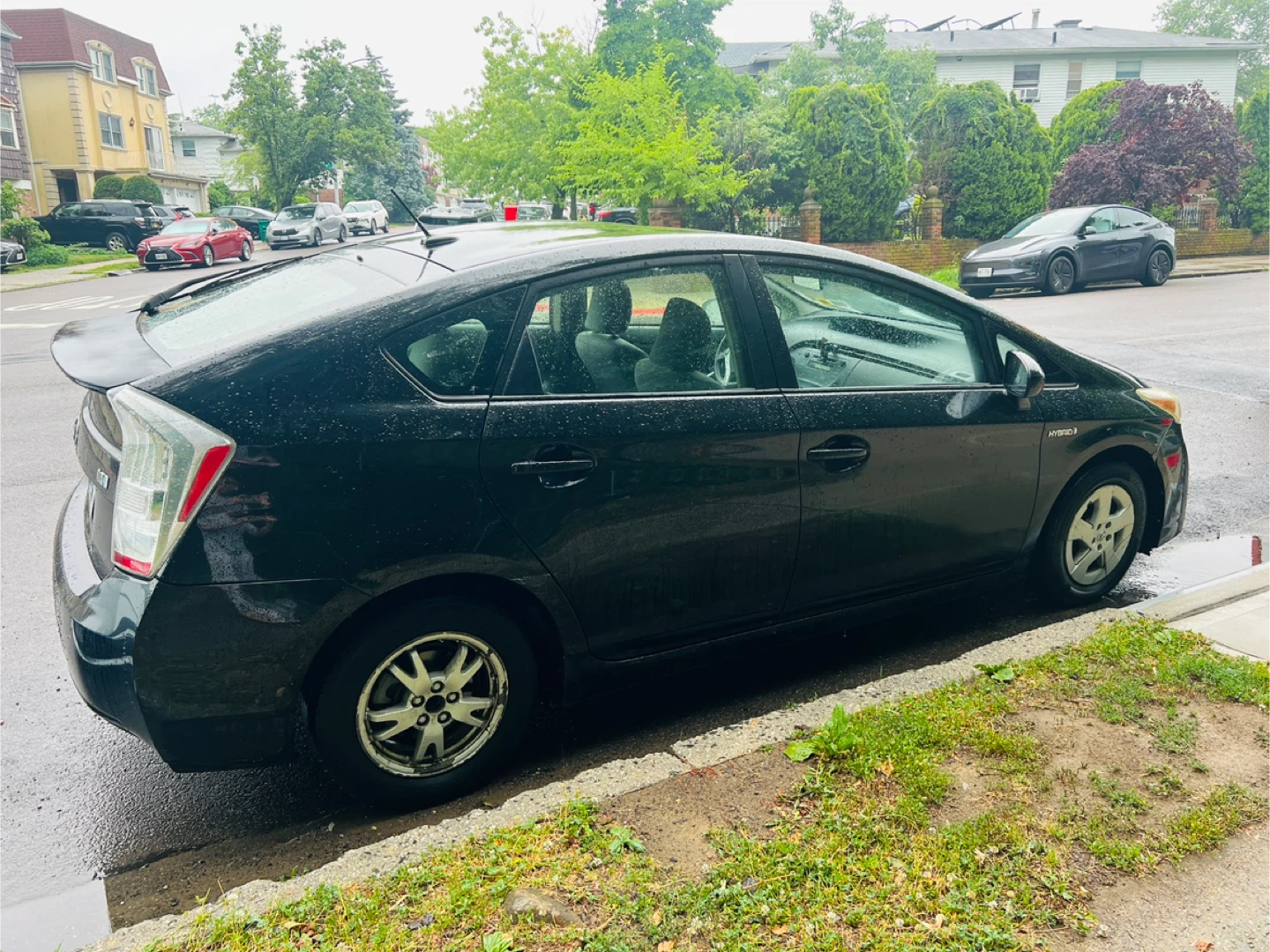 Black Toyota Prius 2010 hybrid - photo 4