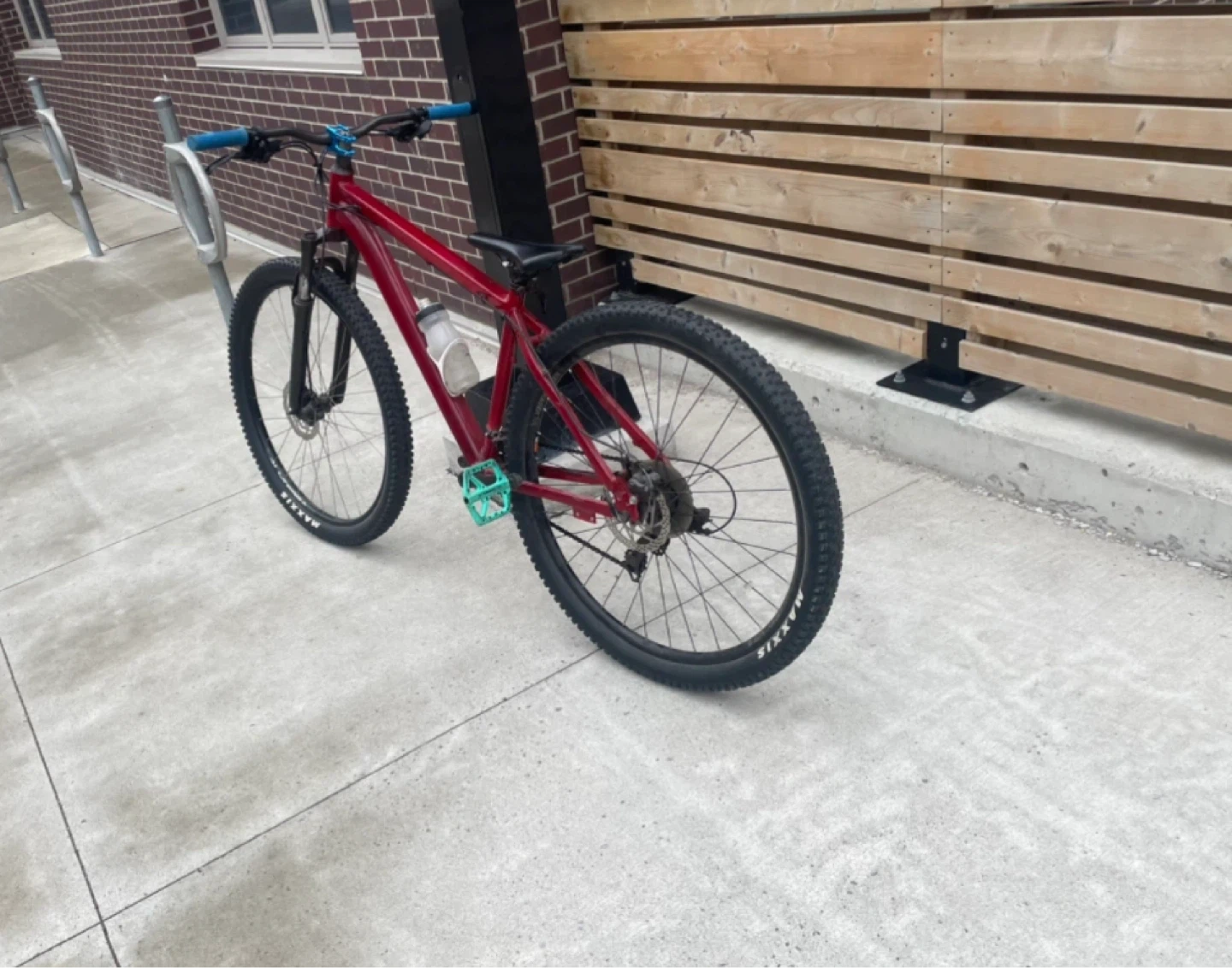 Red Mountain Bike - photo 5