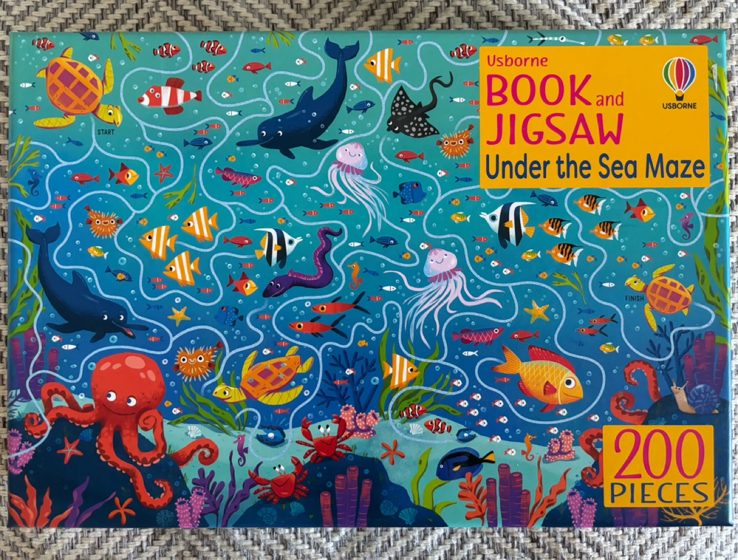 Usborne Under the Sea Maze Book and Jigsaw Puzzle⚽️