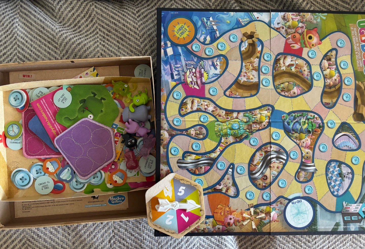 UglyDolls Adventures in Uglyville Board Game ⚽️ - photo 2