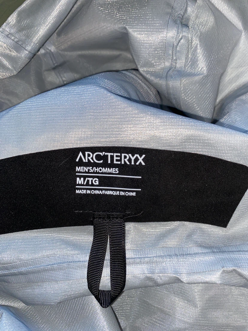 Green Arc’teryx shell - photo 4