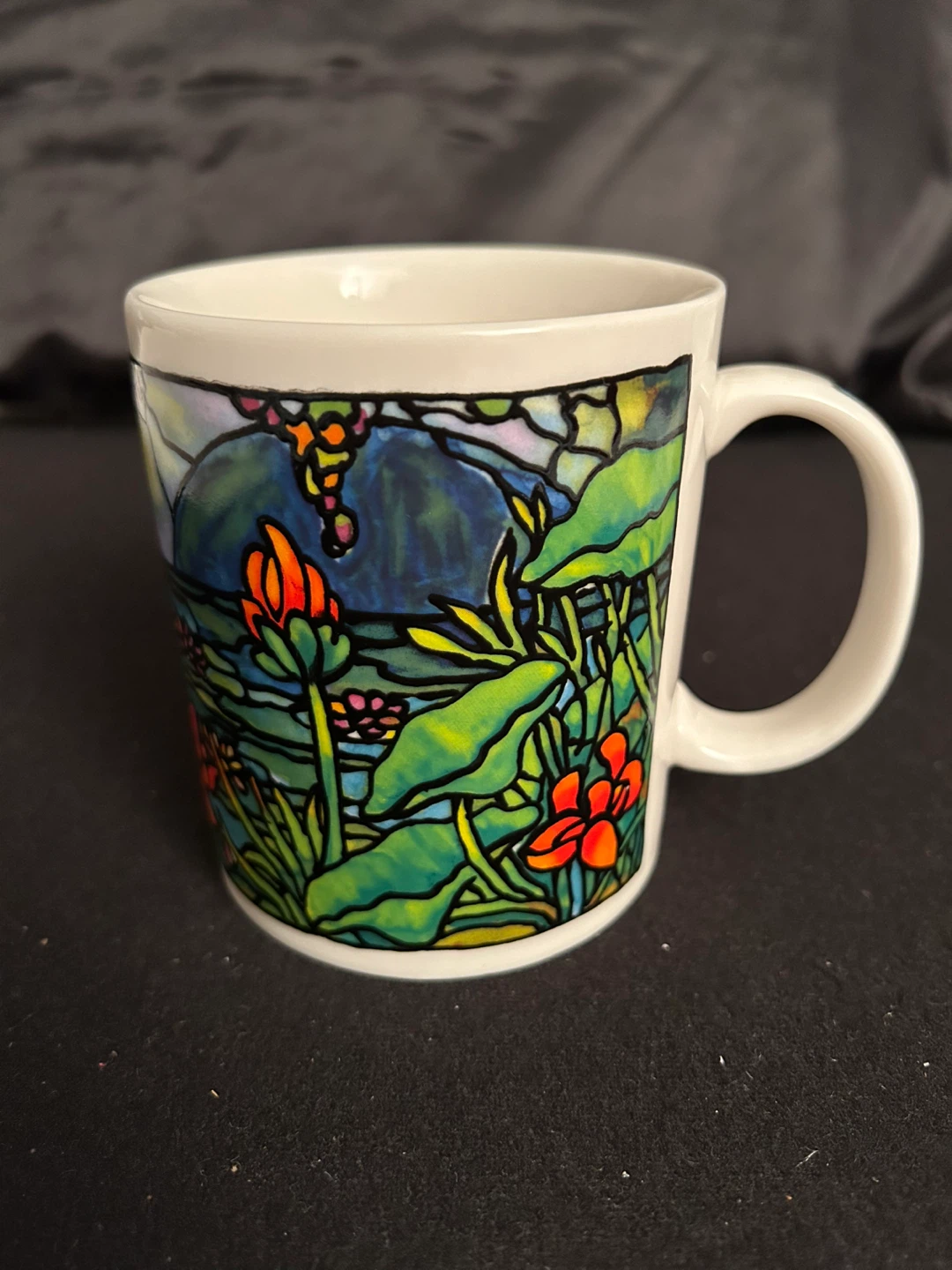 Gorgeous Large Collectible Coffee Mug, New
