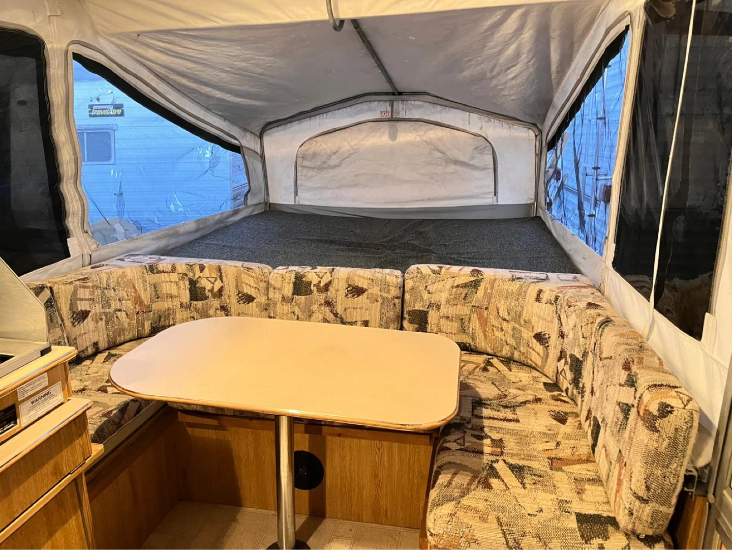 BIG Palomino pop up camper / trailer $1500 firm - photo 5