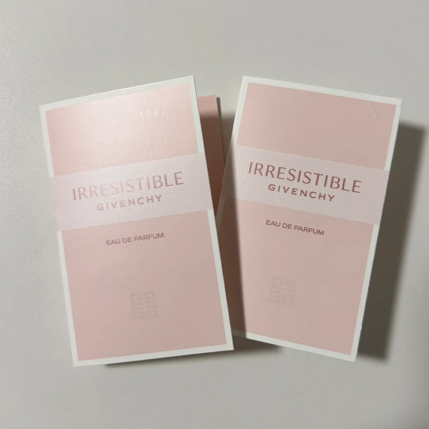 2x Givenchy Irresistible Eau de Parfum Samples ⚽️