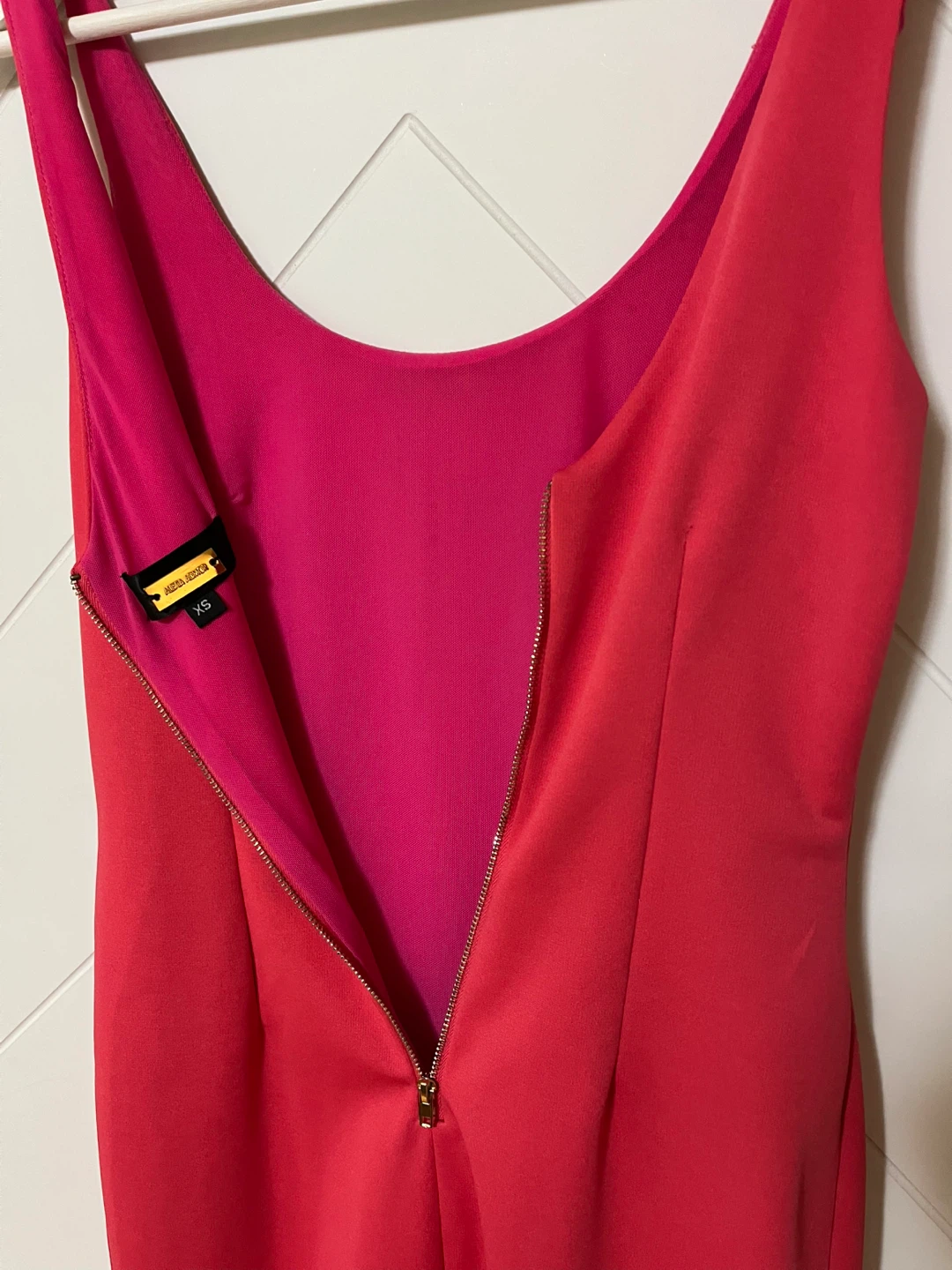 Alexia Admor Red Embellished Cocktail Dress - photo 4