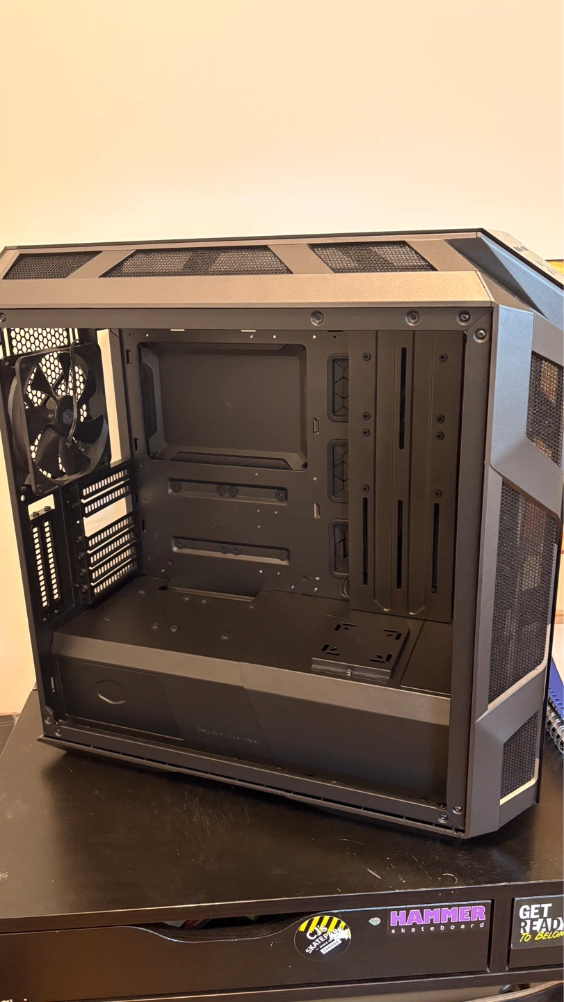 Coolermaster H500M Atx Pc Case