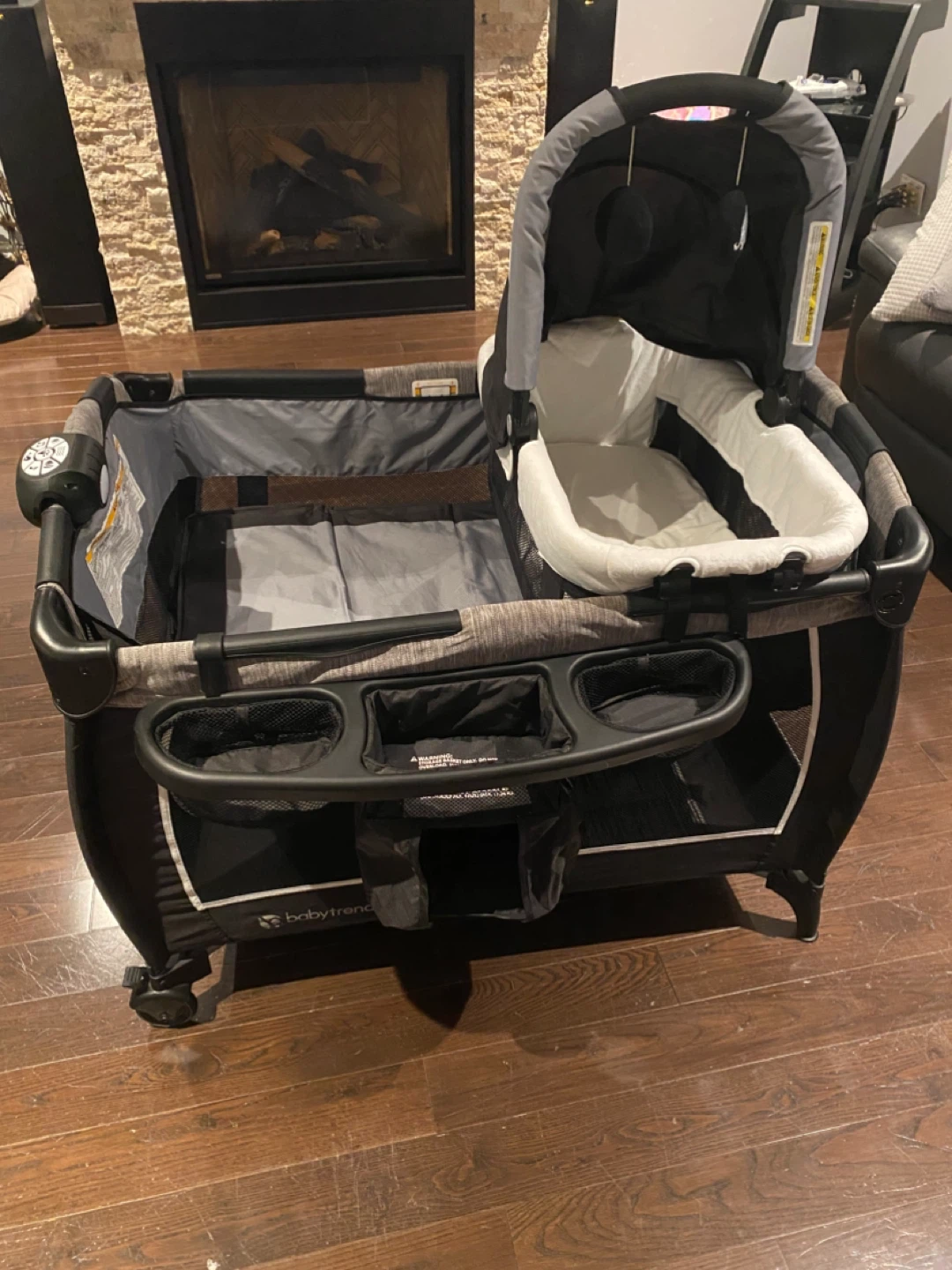 Baby Trend Playard with Bassinet