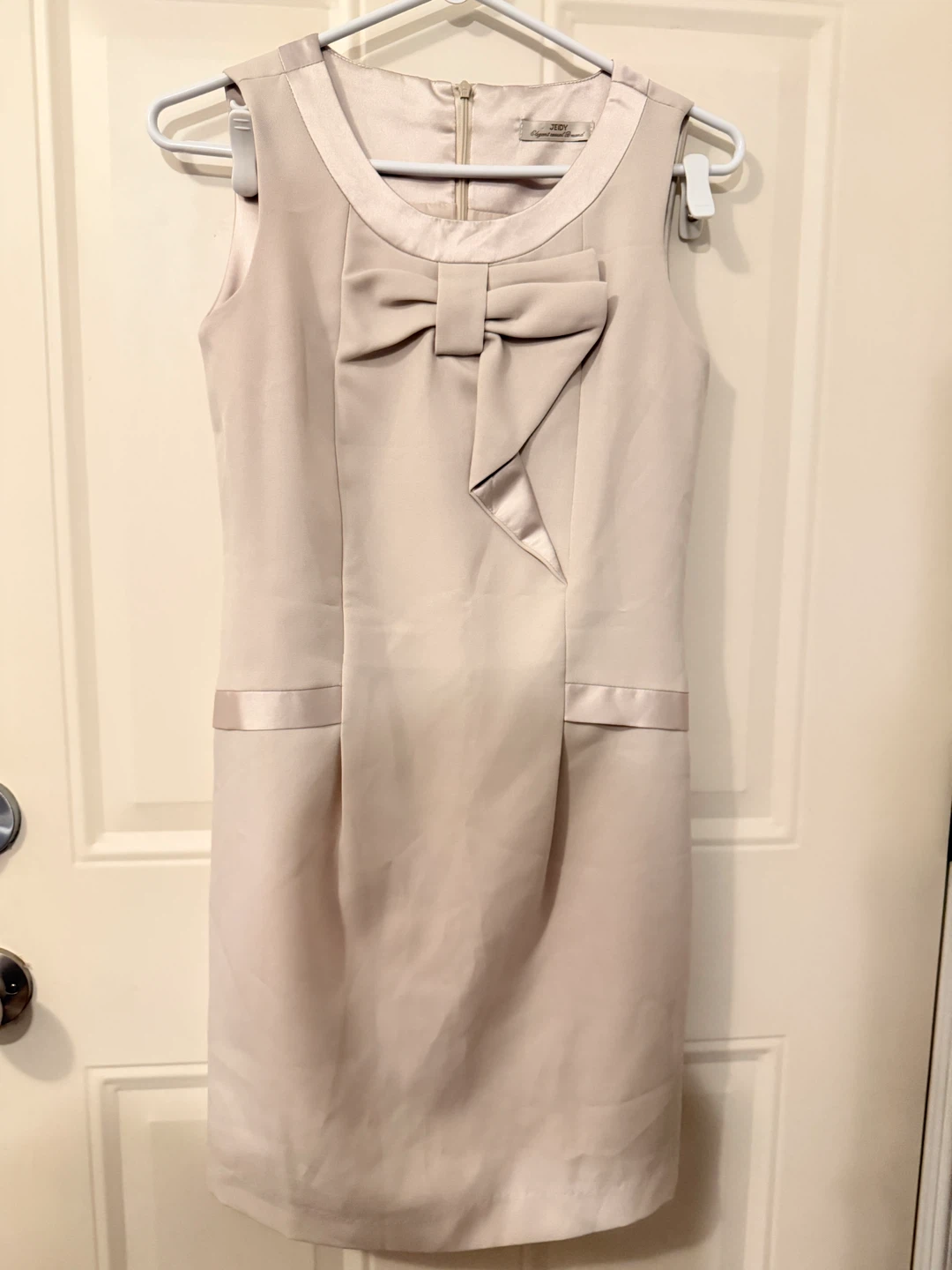 Beige bow dress. Size S/M - photo 2