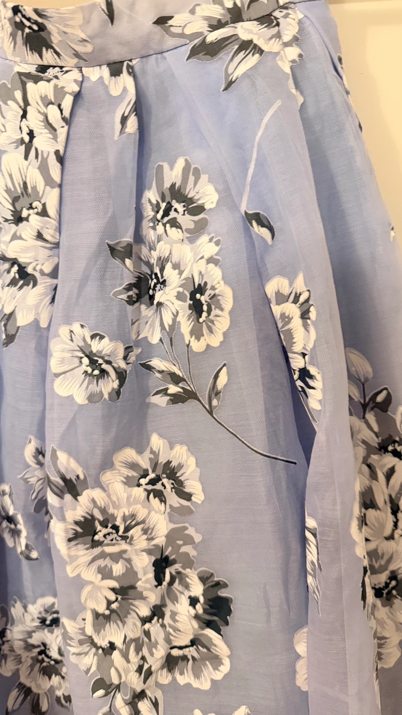 Light Blue Floral Skirt Size 5-6 - photo 2