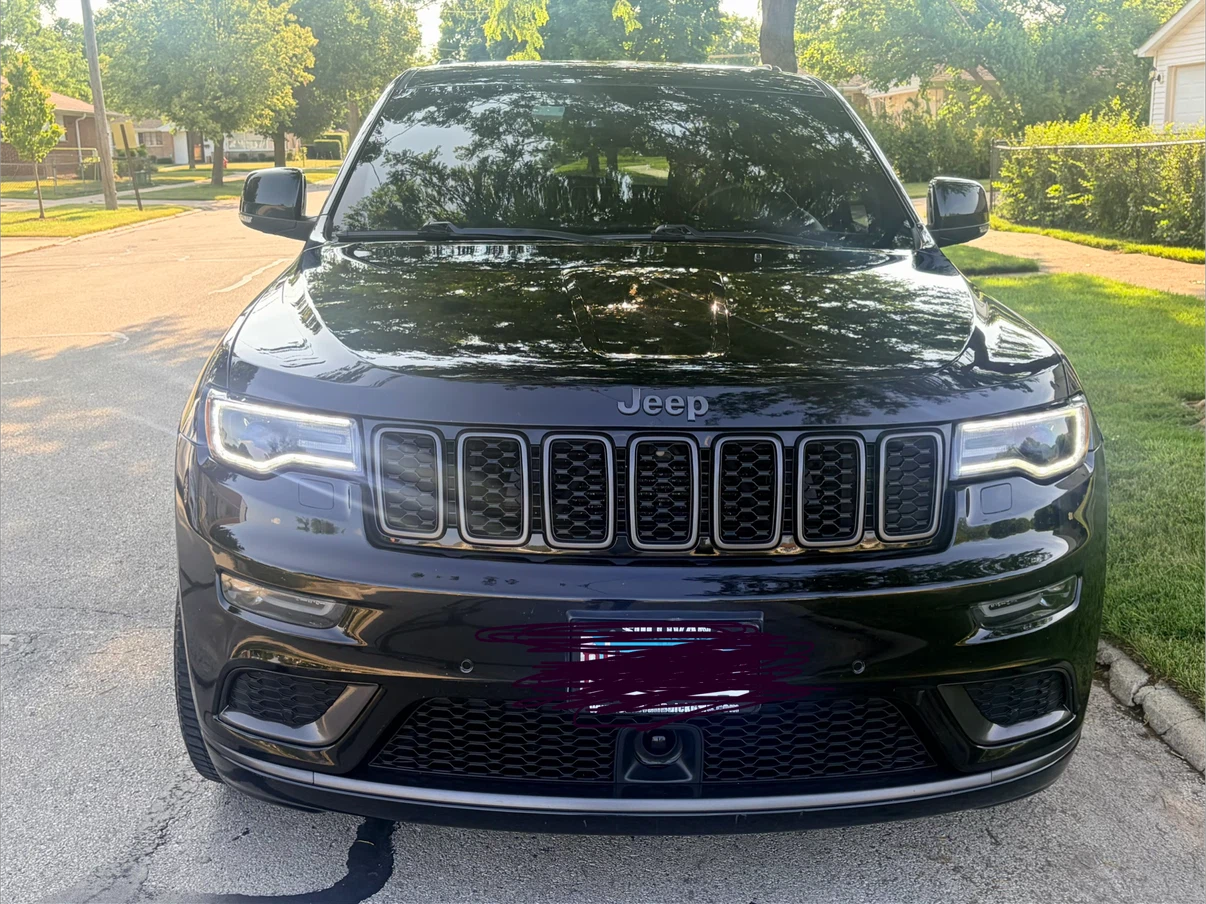 2018 Jeep grand Cherokee high altitude 18k willing to negotiate