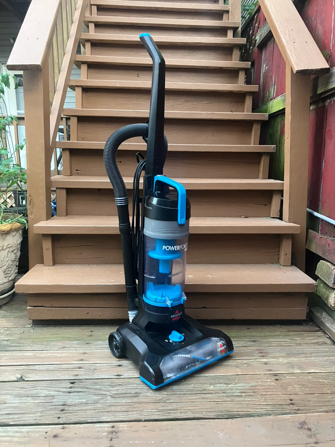 Bissell PowerForce Helix Upright Vacuum - Works Great