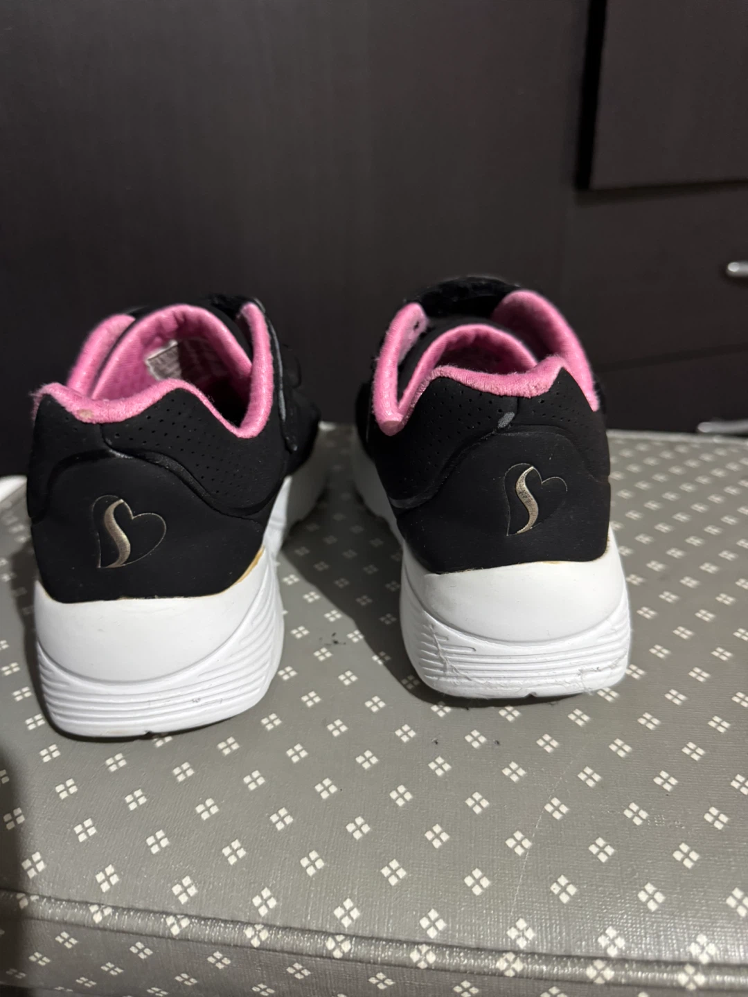 Skechers Black & Pink Kids Sneakers - photo 3
