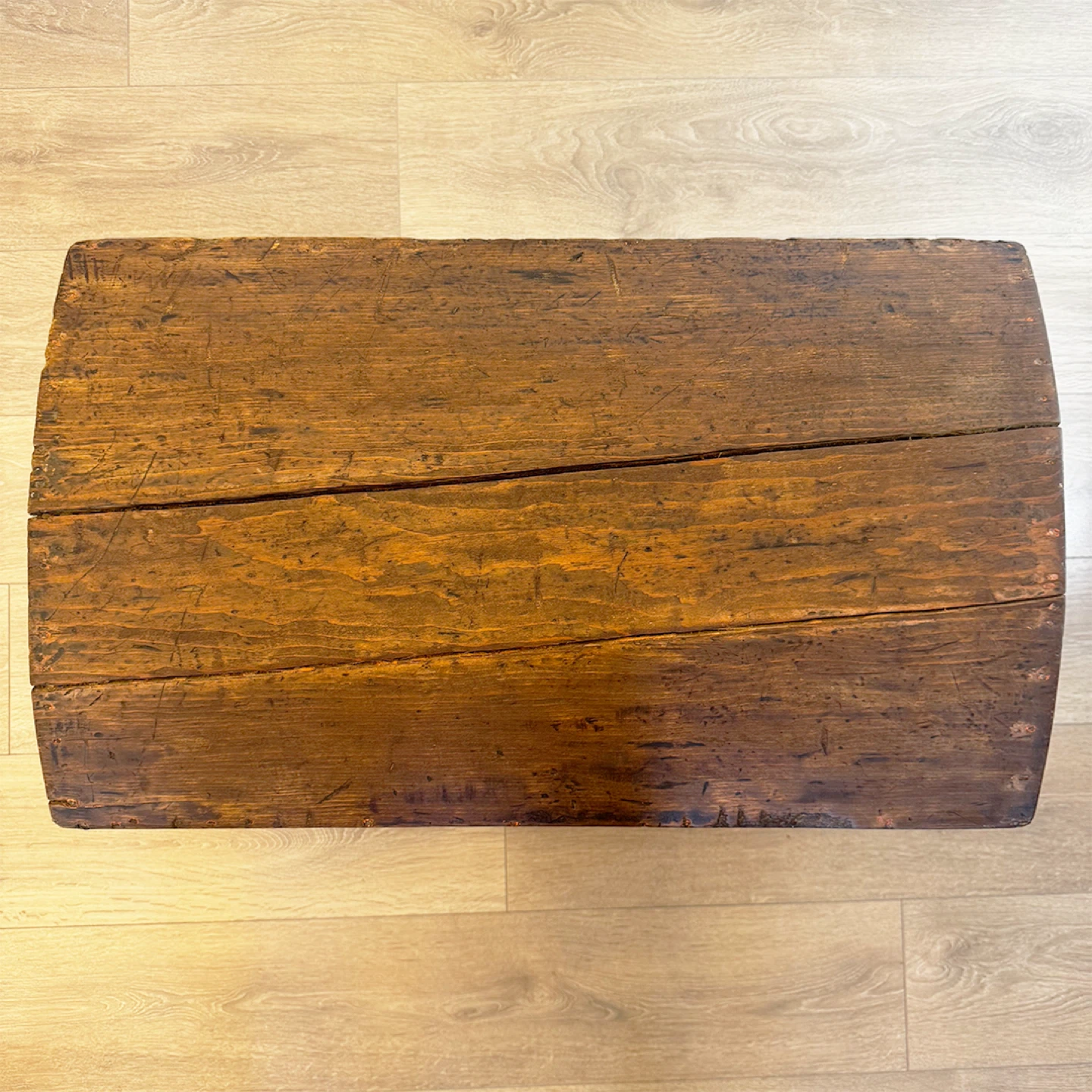 Antique Dome-Top wood travel trunk coffee table - photo 5