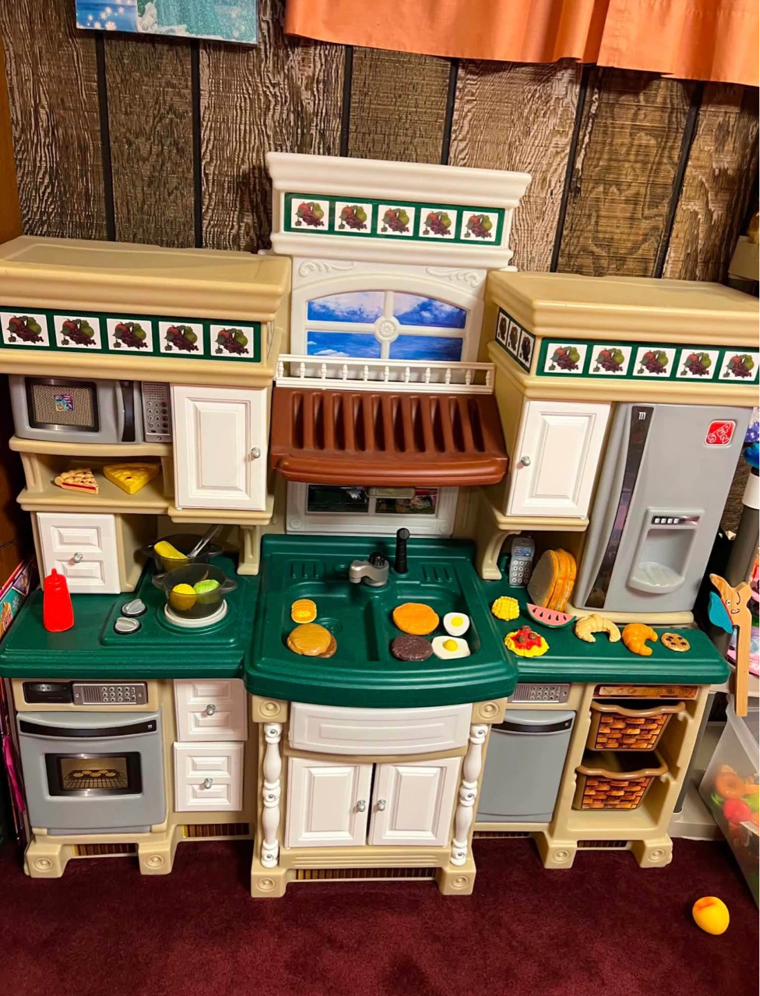 Step2 Kids Play  Large Kitchen