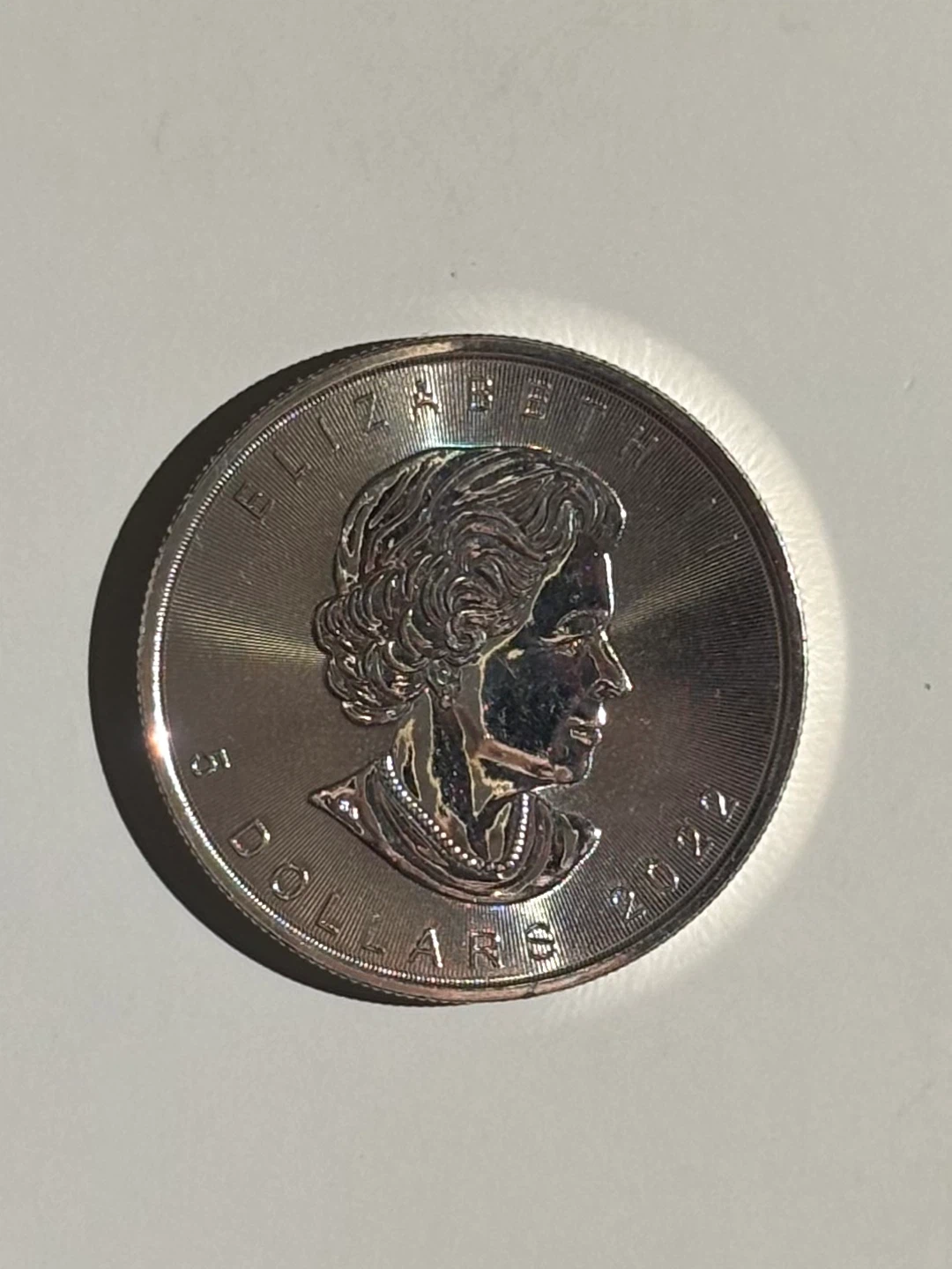 2022 Canadian 1 oz Silver Maple Leaf Coin - photo 2