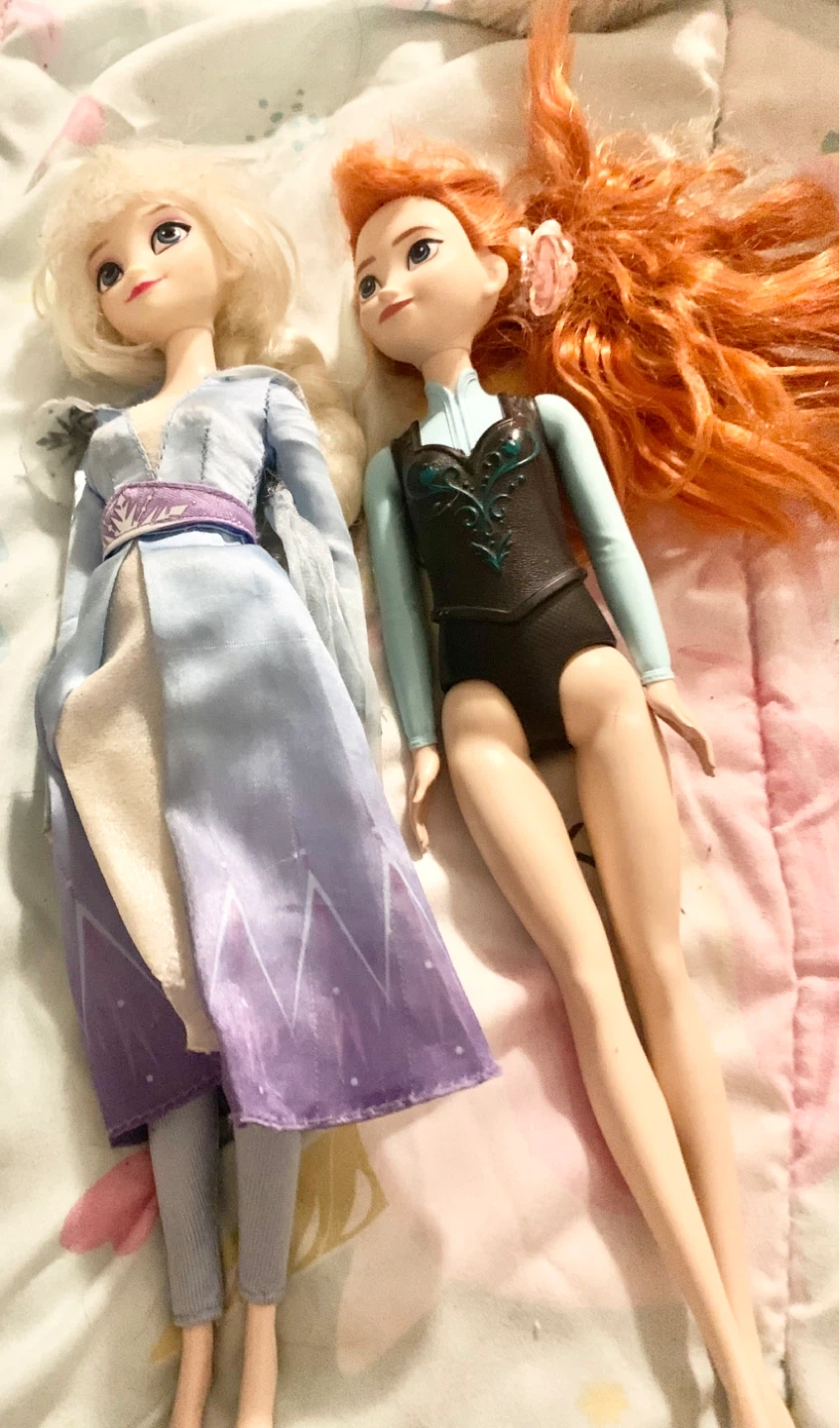 Disney Frozen Elsa and Anna Dolls