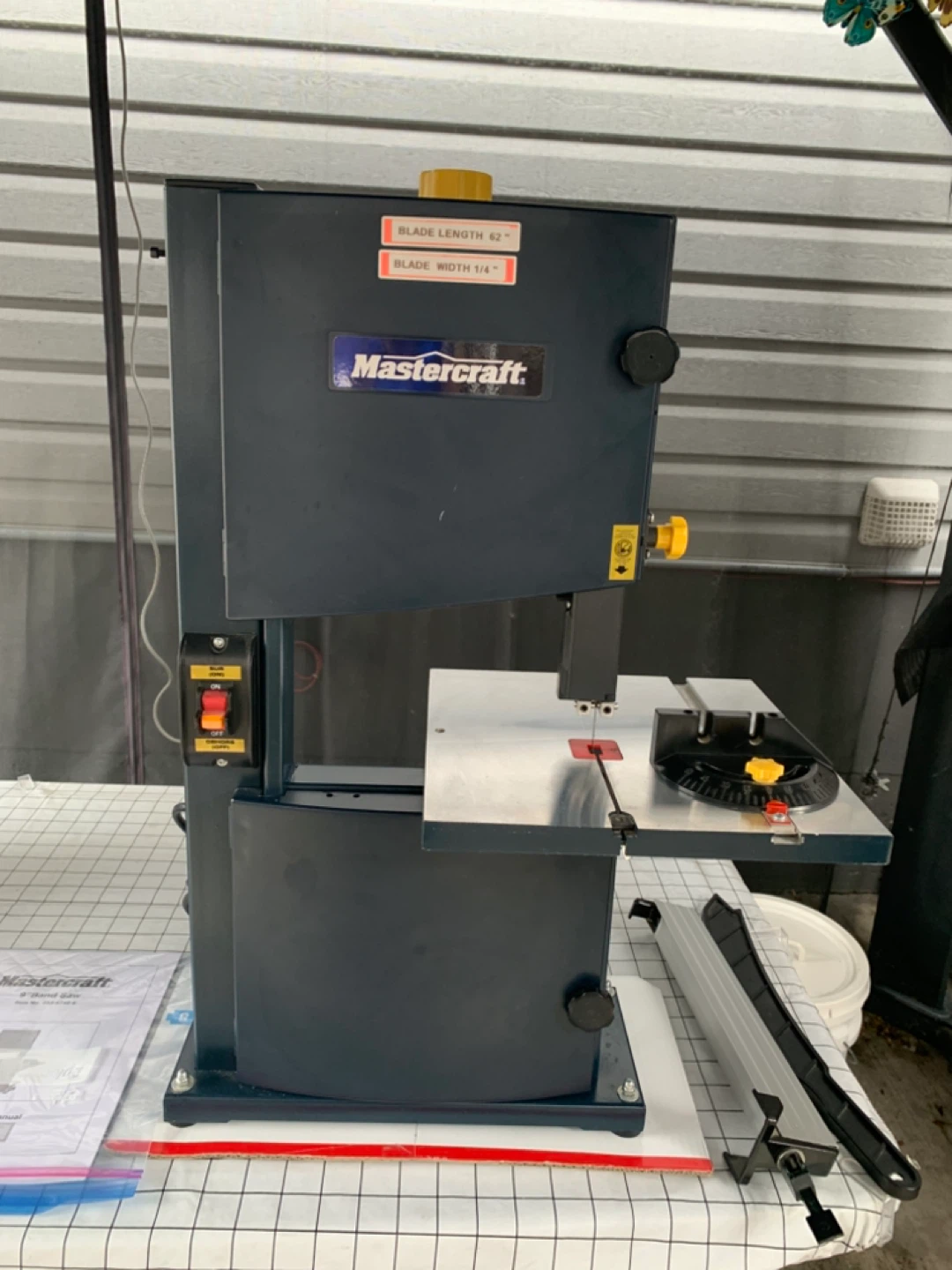 Mastercraft 9" Band Saw