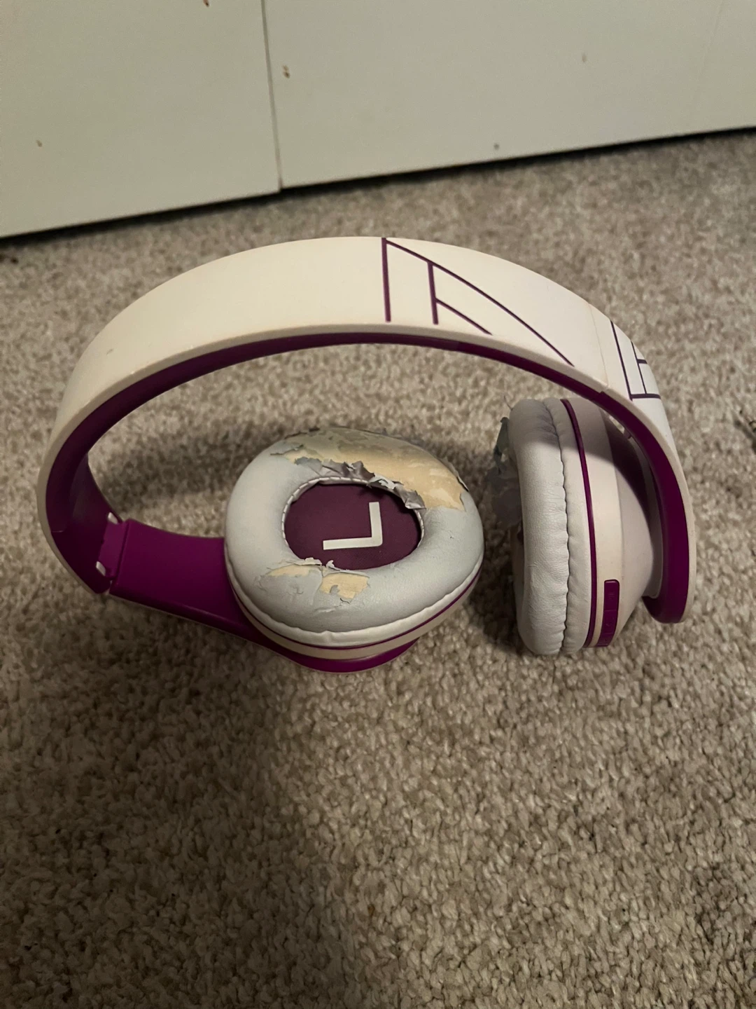 Purple Headphones - photo 2