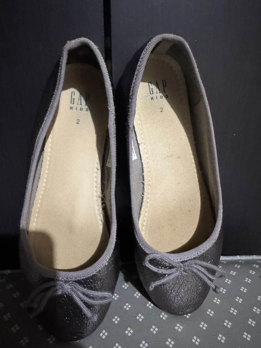 GAP Kids Metallic Ballet Flats - Size 2 - photo 3