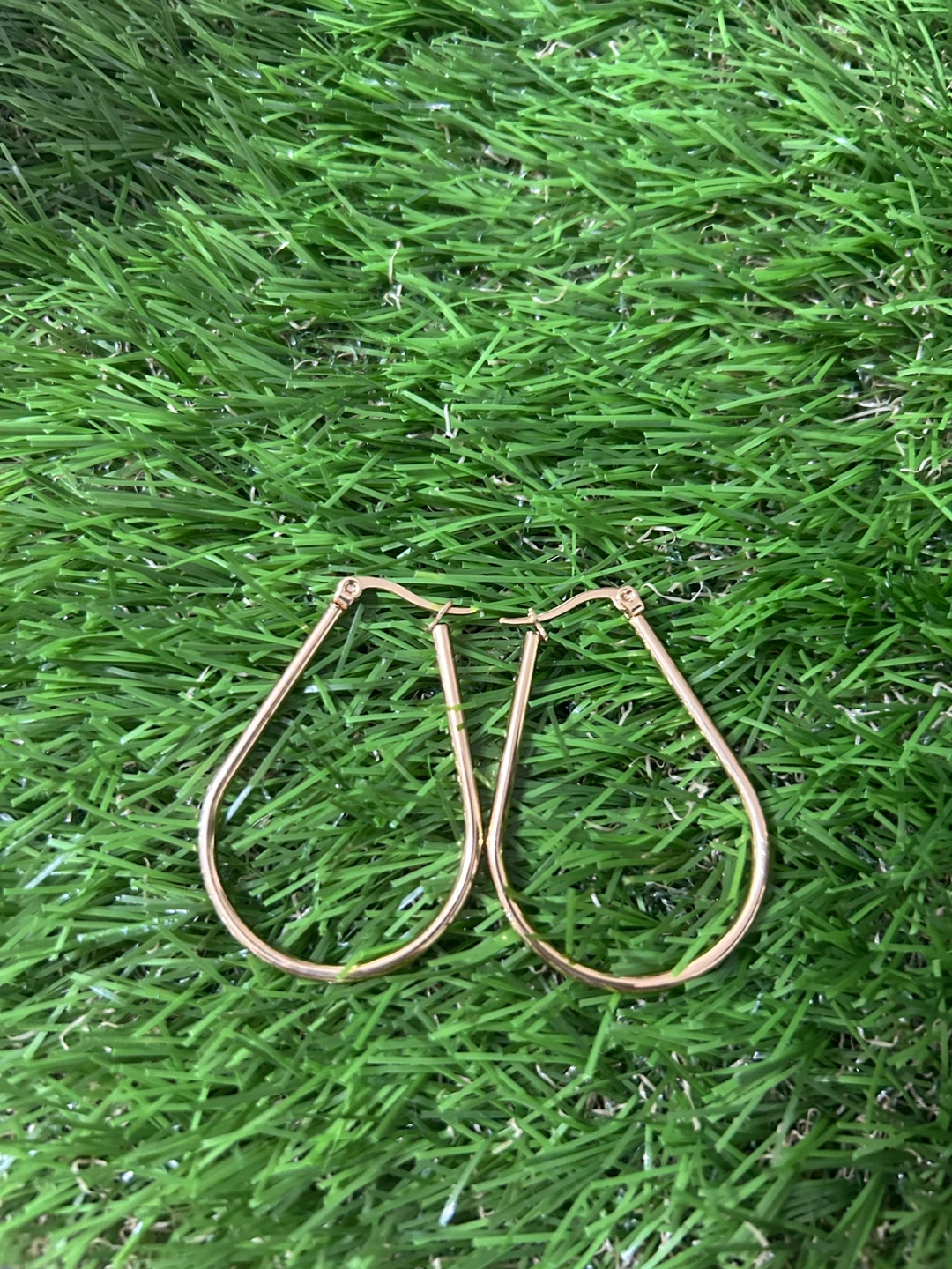 Gold Tone Teardrop Hoop Earrings - photo 2