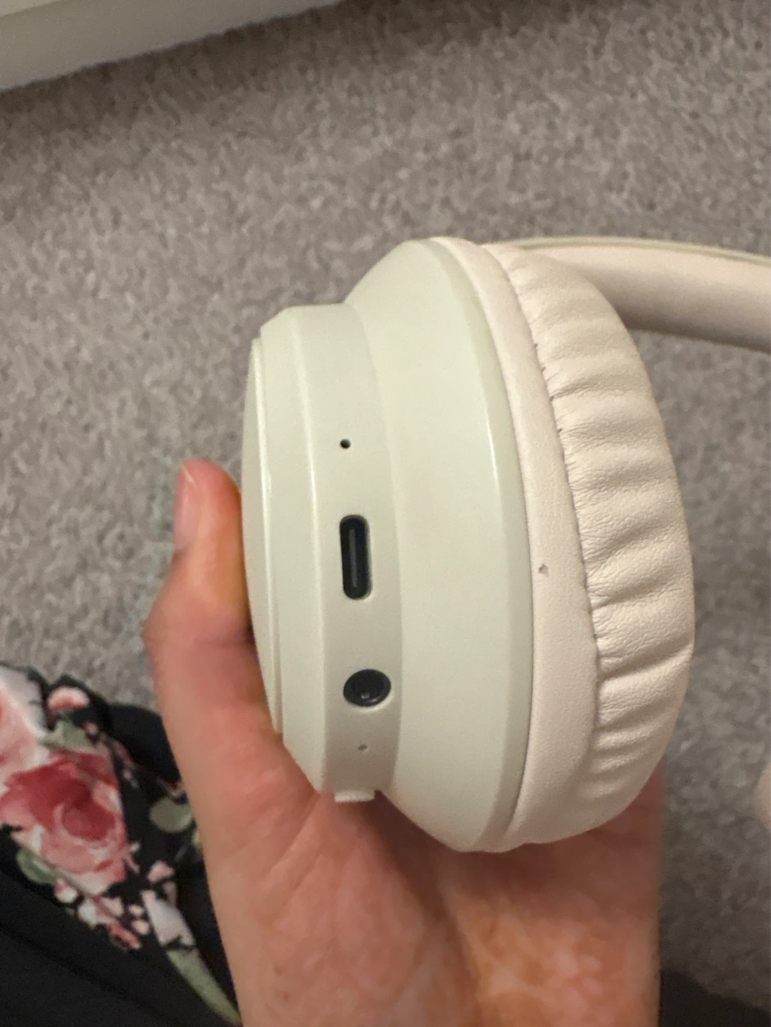 Beige Over-Ear Headphones - photo 5