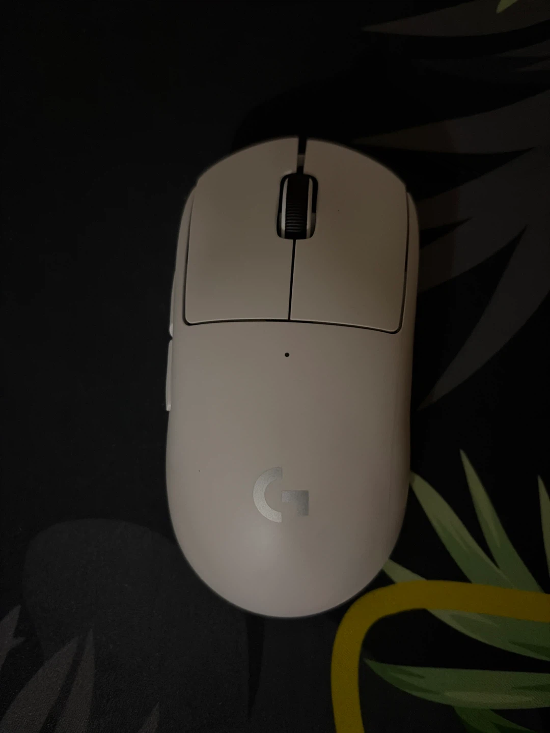 Logitech G Pro X Superlight Wireless Gaming Mouse White - photo 3