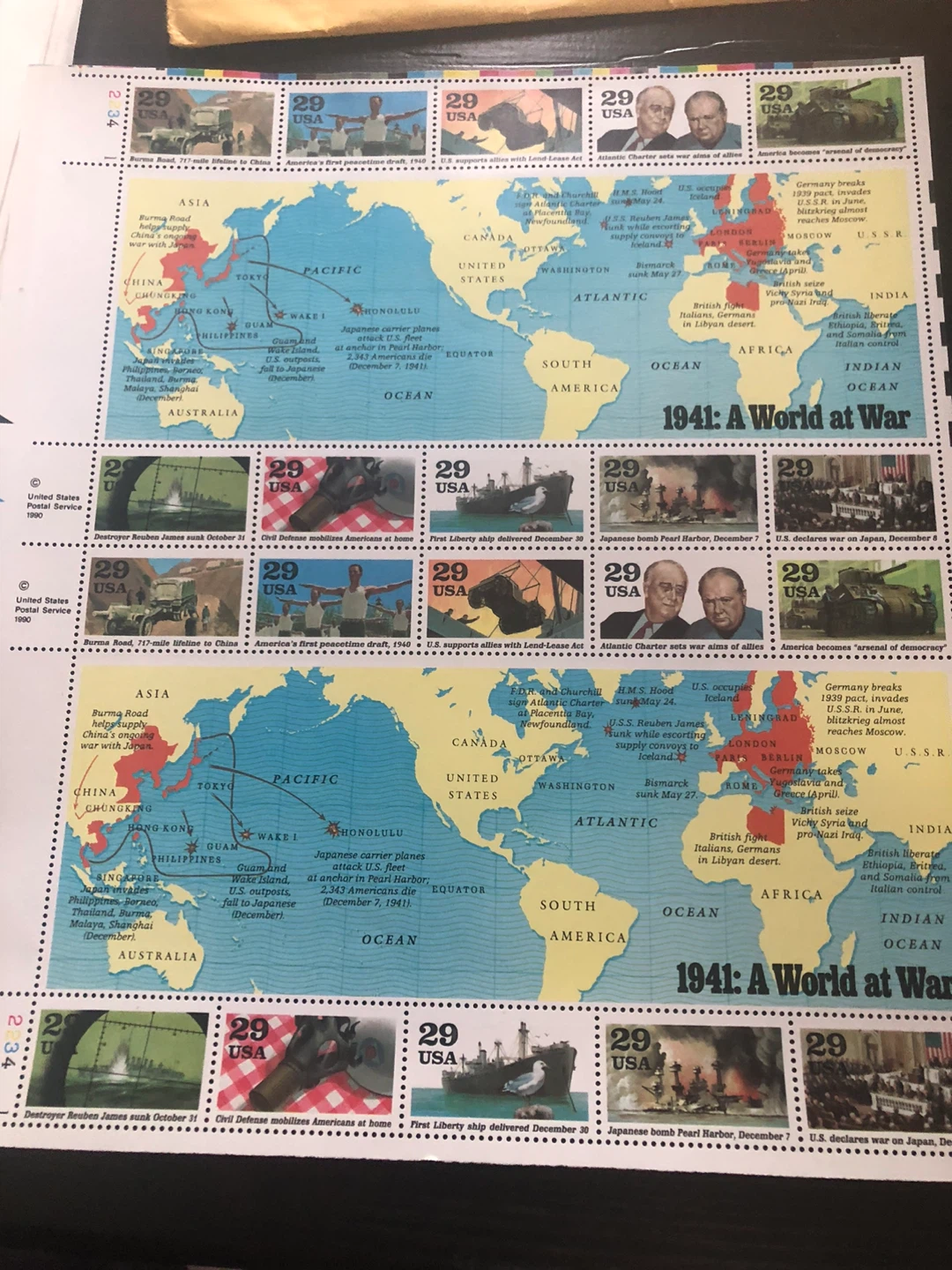 U.S. Postage Stamps: World War II History - 1941-1945 - photo 2