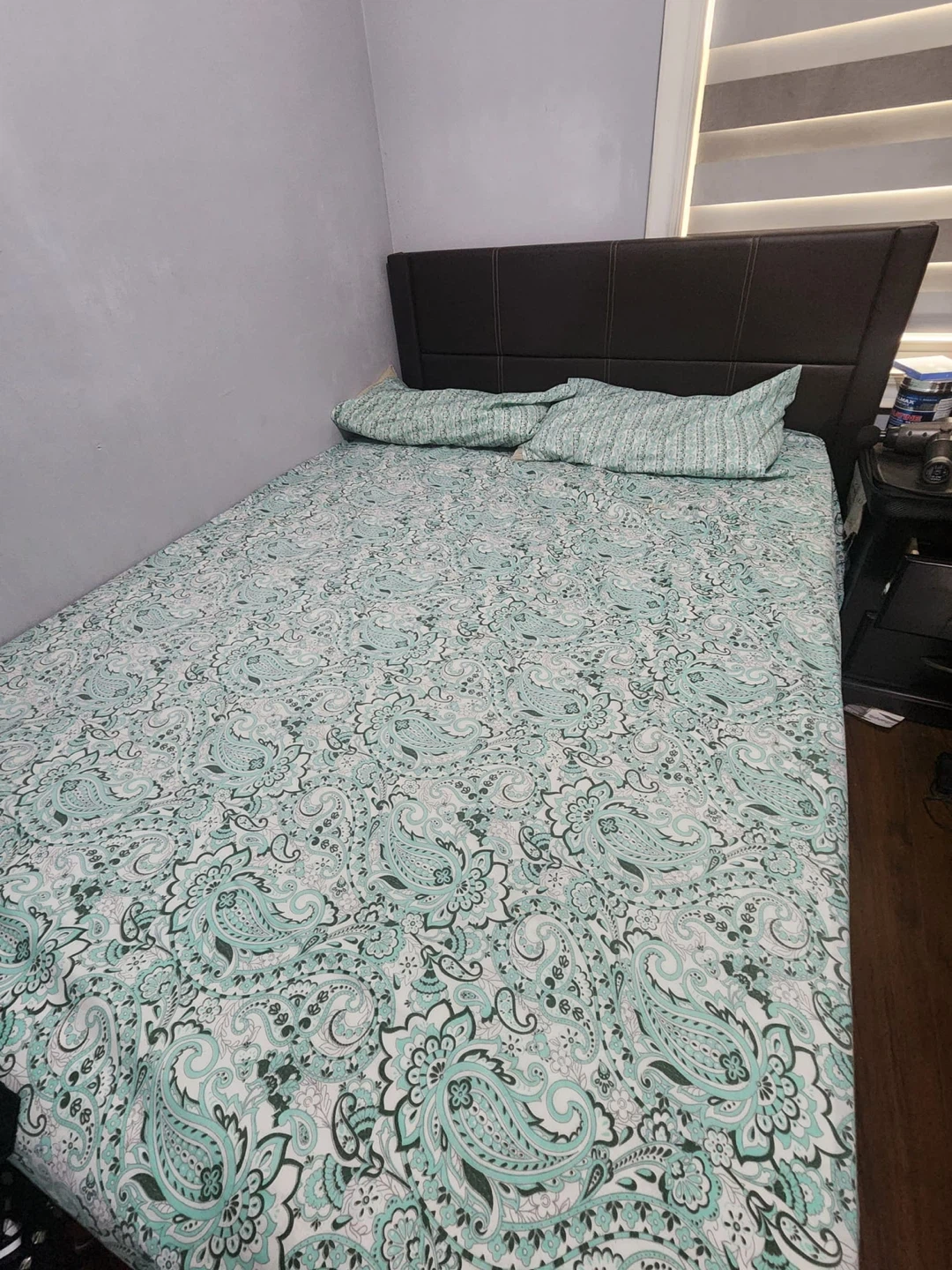 Double Bed Frame + Mattress + Mattress Board - photo 2