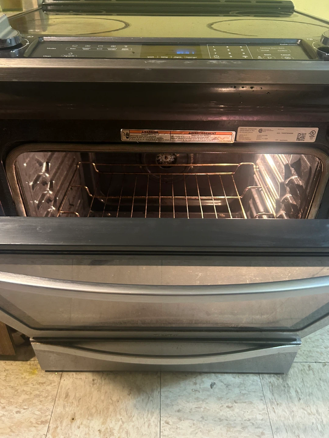 Glass top electric stove - photo 4
