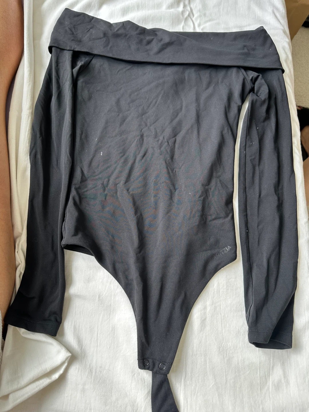 Black Aritzia Contour Bodysuit - photo 2