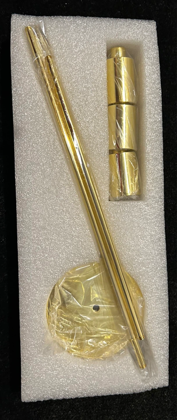 Gold Candlestick Holders Set of 3 - photo 2
