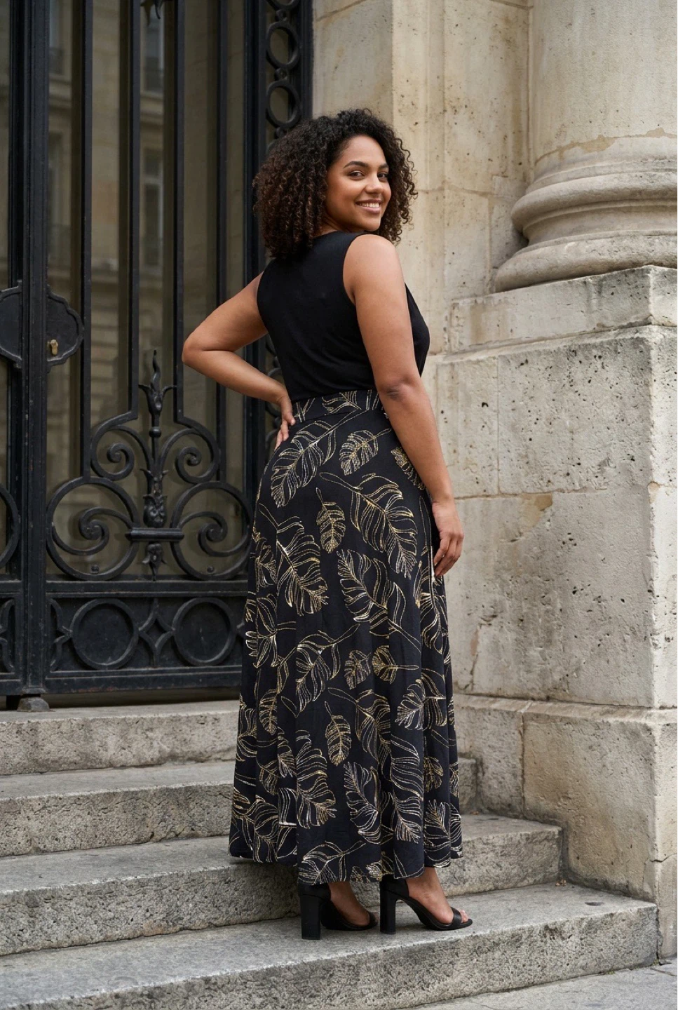 Women's Sleeveless Maxi Dress with Leaf Print