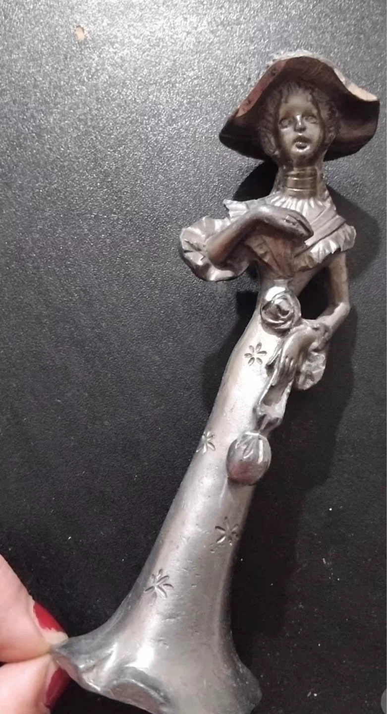 1980s Vintage Italian Pewter Lady Figurine - photo 2