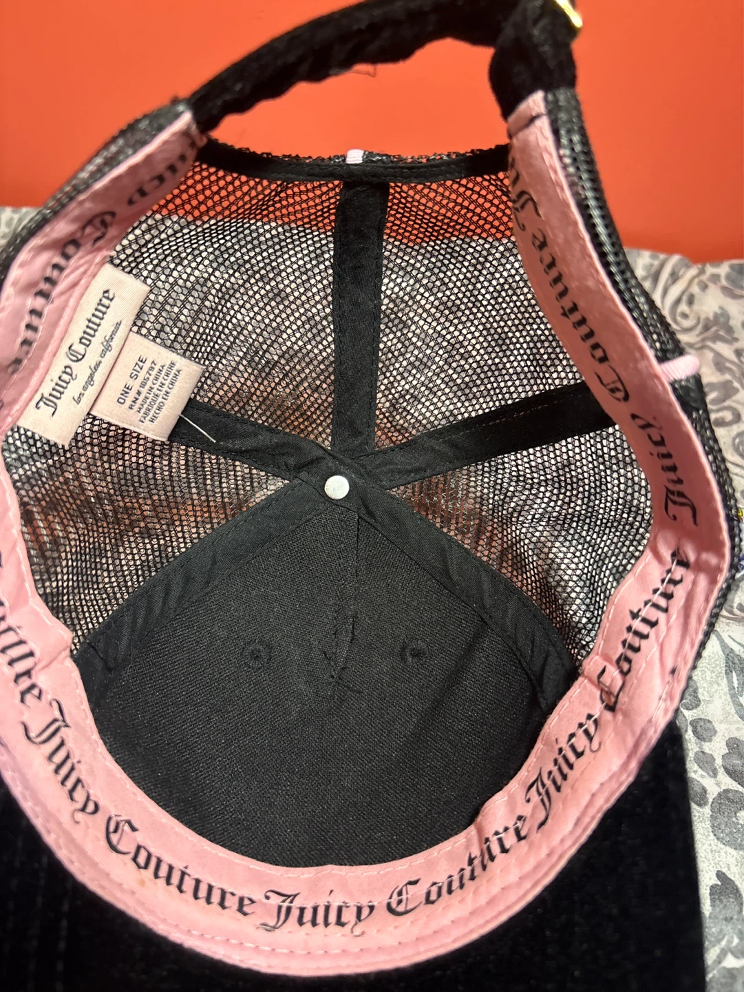 Juicy Couture Black Velour Trucker Hat - photo 5