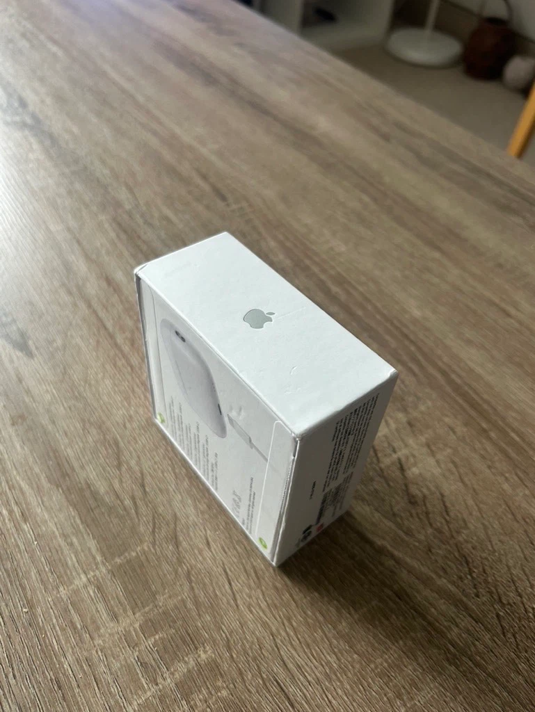 Apple AirPods Pro (2nd generation) - photo 2