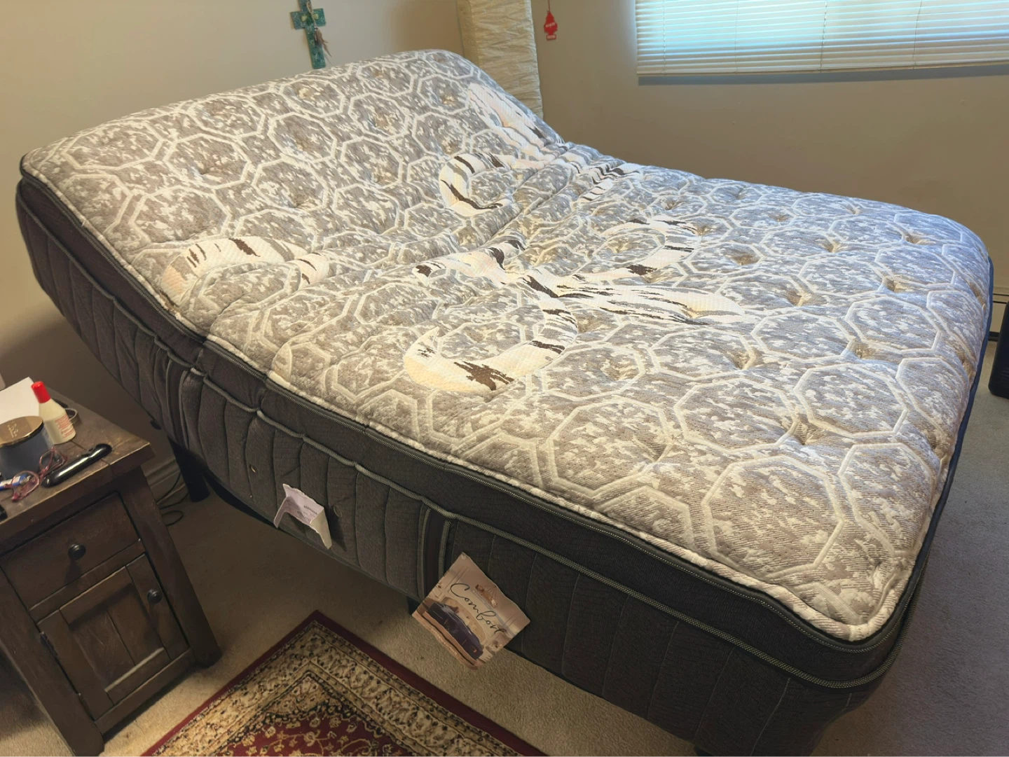 Queen Stearns & Foster Founders Collection motion Mattress