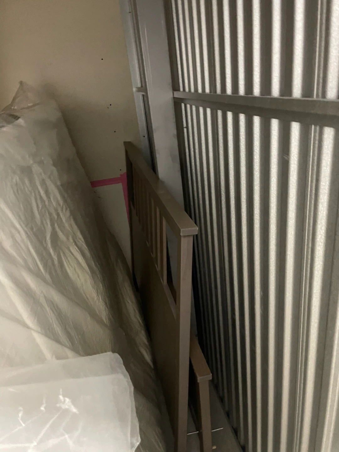 IKEA HEMNES Black-Brown Queen Bed Frame - photo 2