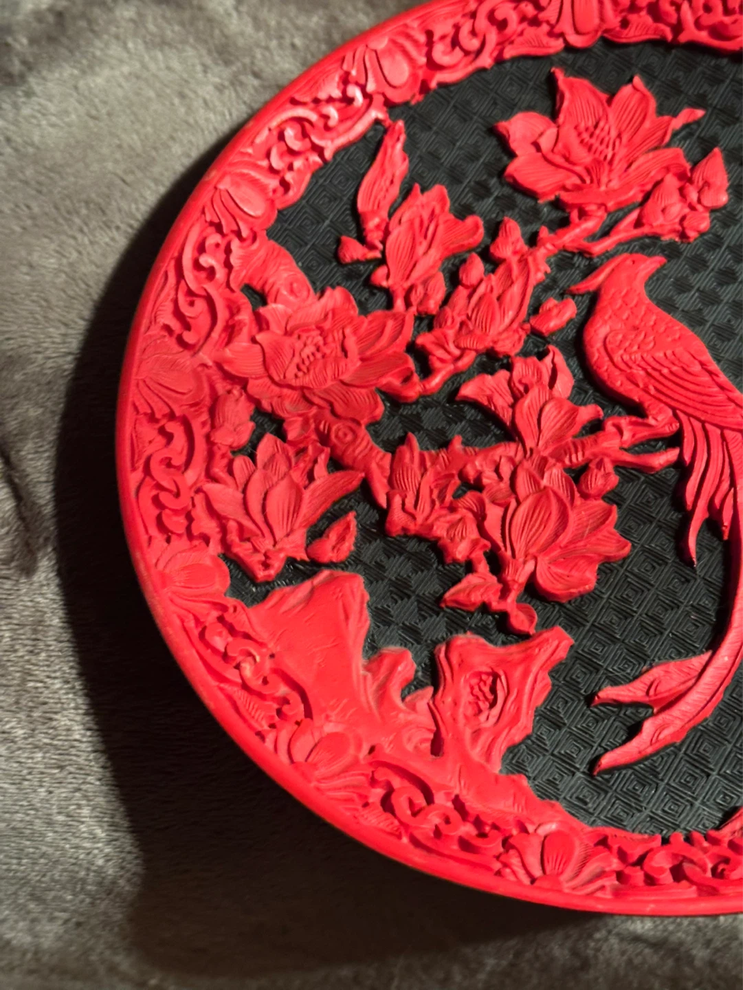 Vintage Red and Black Cinnabar Lacquerware Plate - photo 2