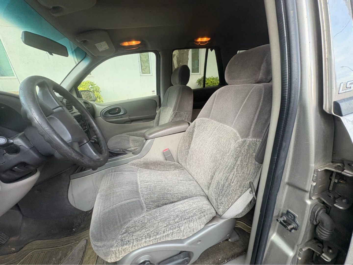 2004 Chevrolet Traiblazer - photo 5