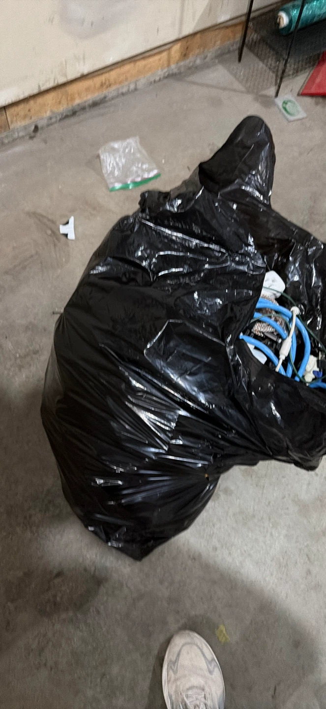 Bag of Mixed Electronics Cables & Accessories - photo 2