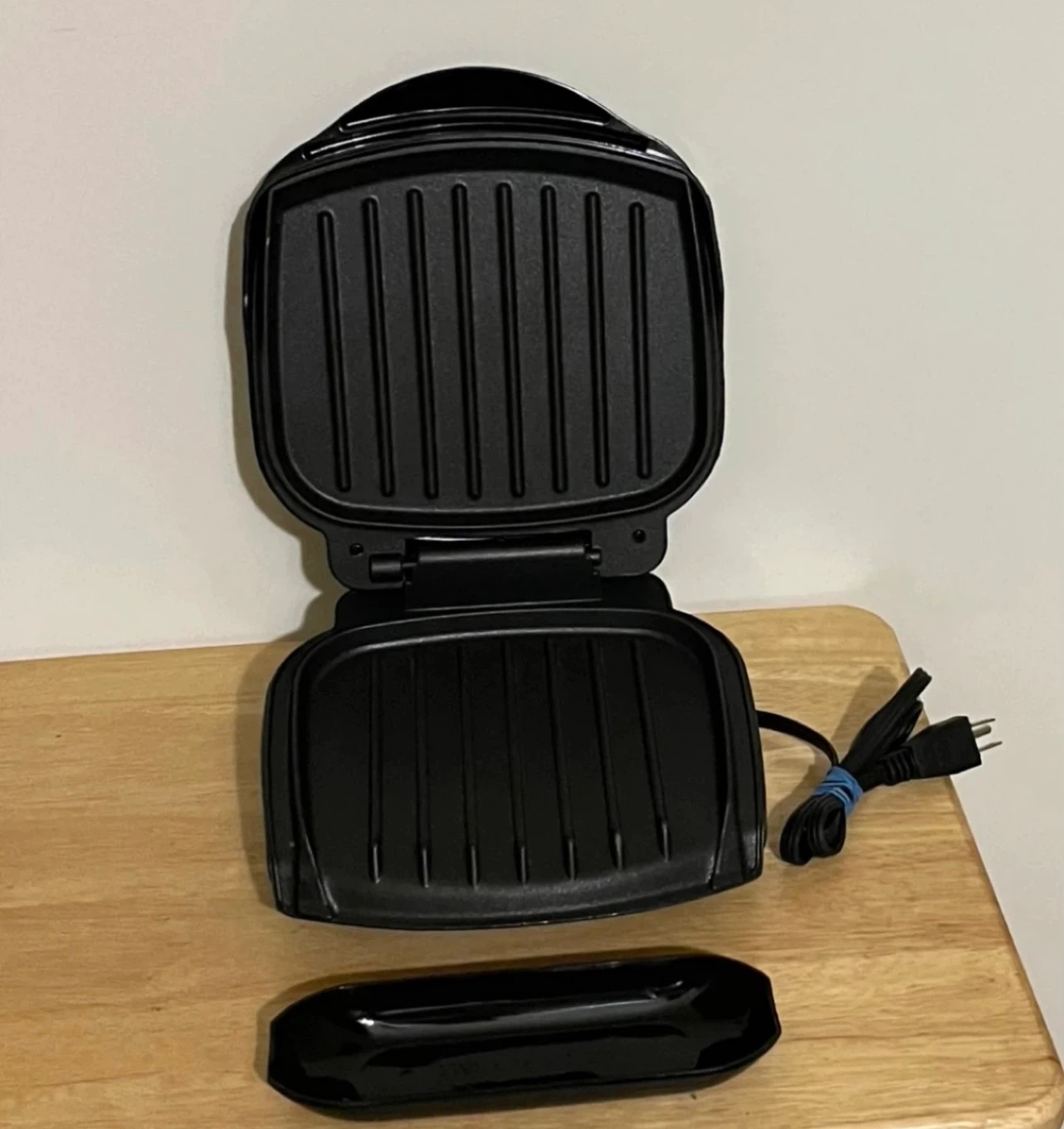 🌱 George Foreman Electric Lean Meat Fat Grilling Machine - Black - photo 4
