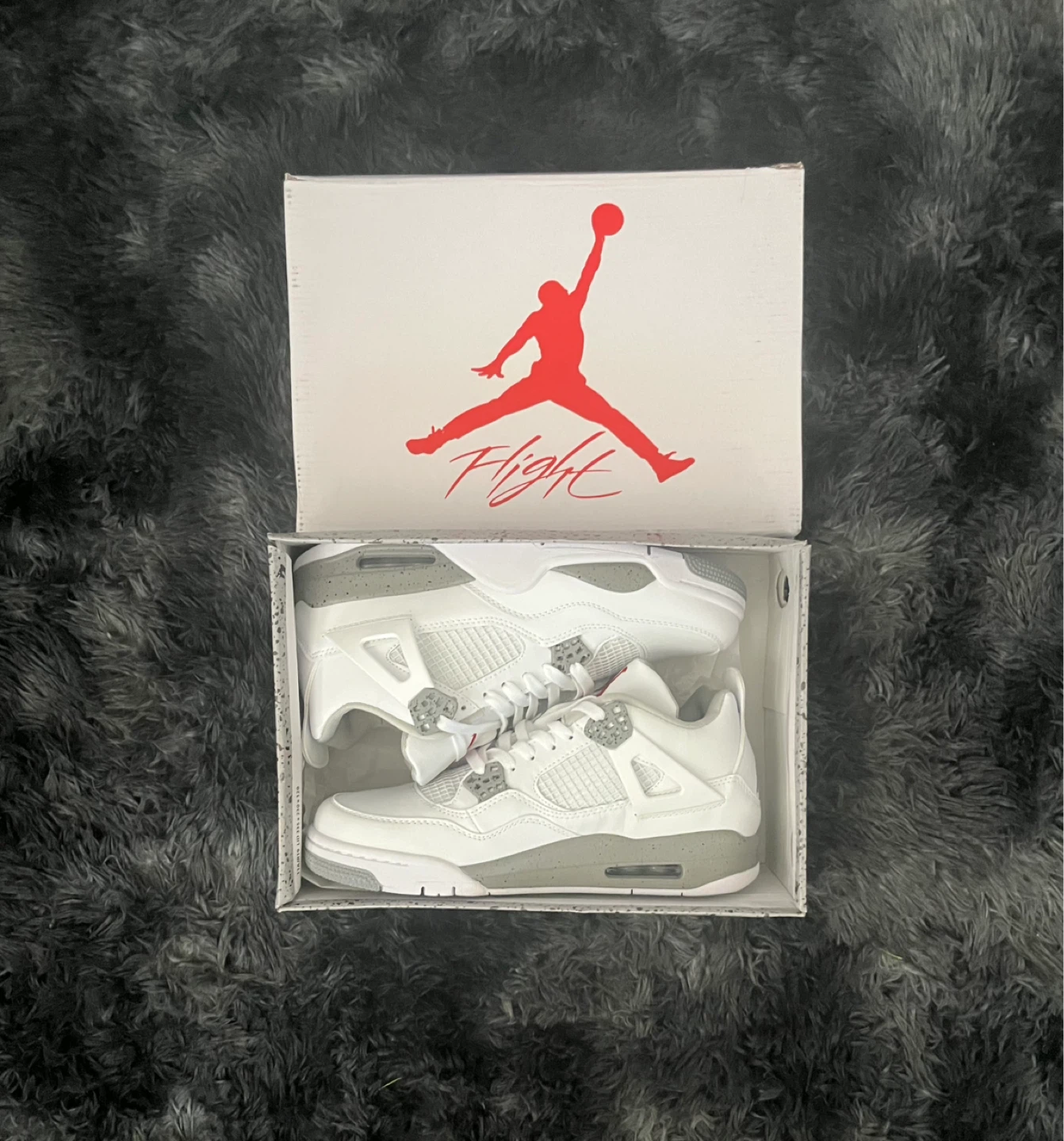 ⚪ Jordan 4 White Oreo 🍪🔥