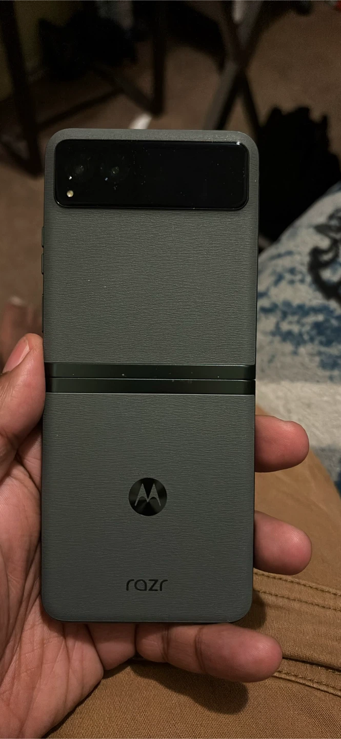 Motorola Razr 2023 8+128GB Sage Green