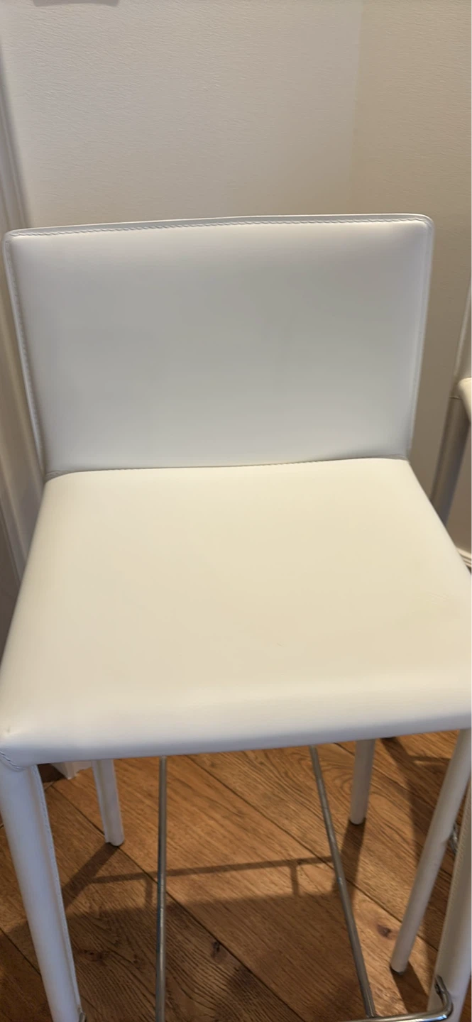 NEW SET OF 8 White Bar Stools - photo 5